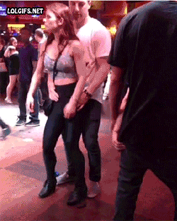 thisniggaboosatho:  onlylolgifs:  Such a tragedy  So we gone ignore the black dude