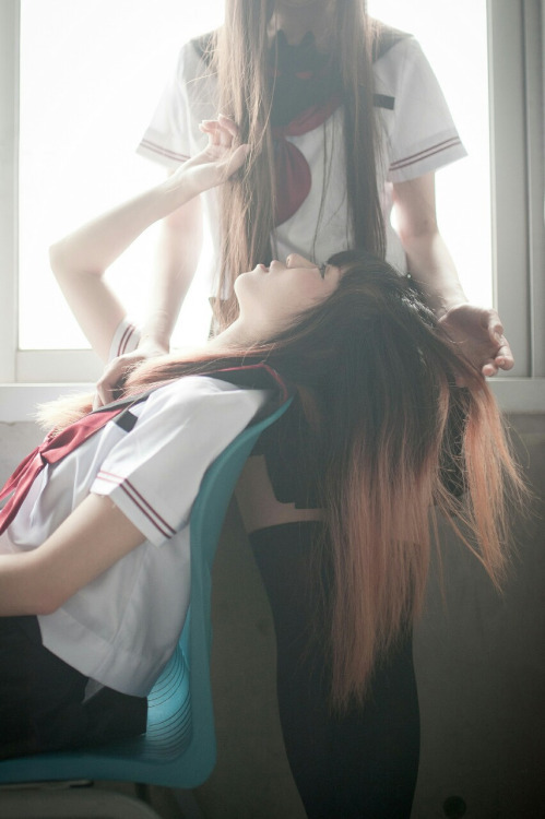 Beauty Girls Station