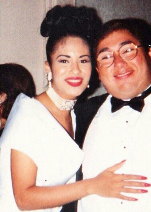 ◽ Selena with Manuel at Suzette’s wedding ◽