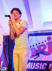 Louis In 2012 - Performances
