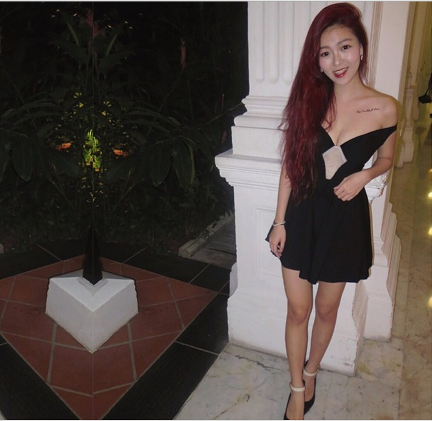 sggirlsboleh2:  sgsweeties:    Follow @sgsweeties for more!!!    What a SYT!