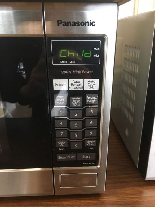 jackiereblogsthis: sixpenceee: This microwave demands a sacrifice. Source: GoddamnCommie All hail th