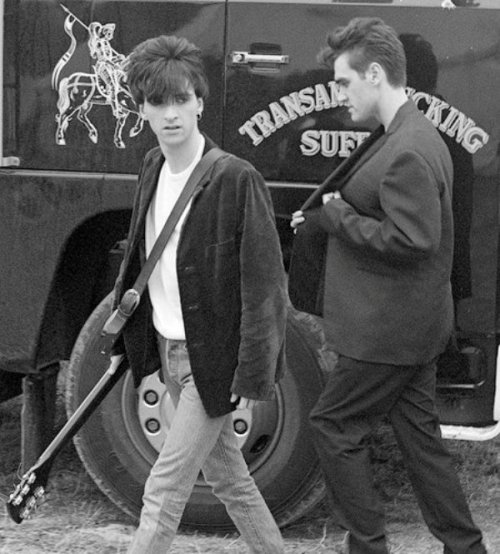 esatorpeintensidad:  lucemarrvelousofs:  The greatest indie bromance. Again.  Marrissey