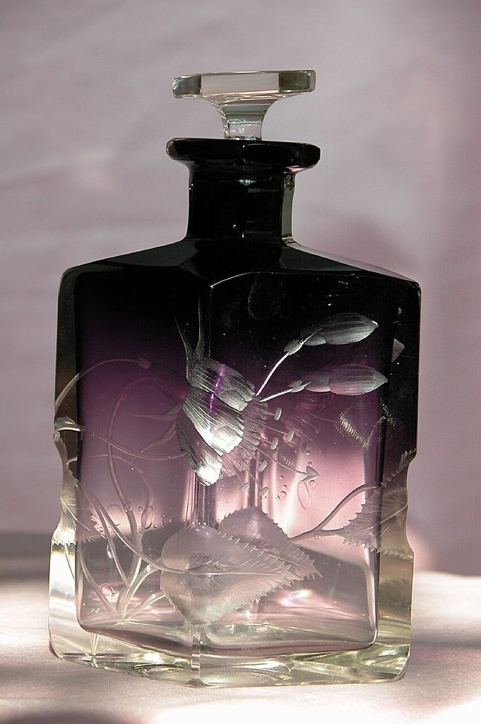 coisasdetere:  Perfumes - Purple Crystal to Clear Moser Perfume Bottle Stunning Deep