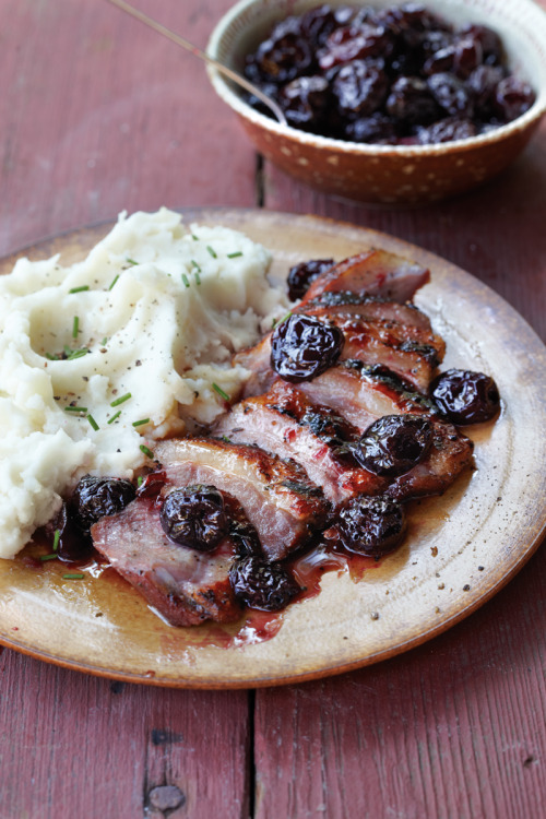 do-not-touch-my-food:  Smoked Duck with Cherry Compote