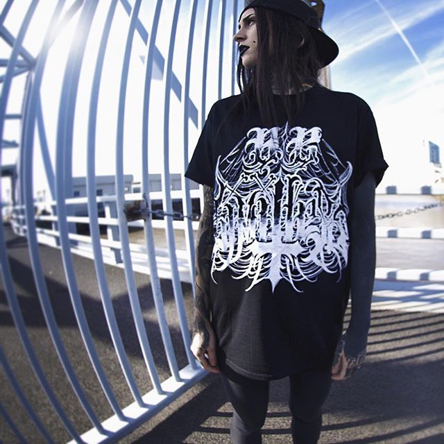 socialpsychopathblr:  Monami Frost