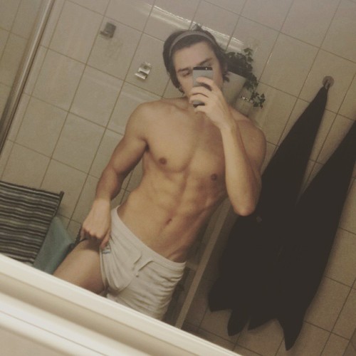 nubladus:  Insta @nubladus.tk follow back . . ☆☆☆☆PARCERIA ☆☆☆☆ SIGA ⬇ @divulgatodosk