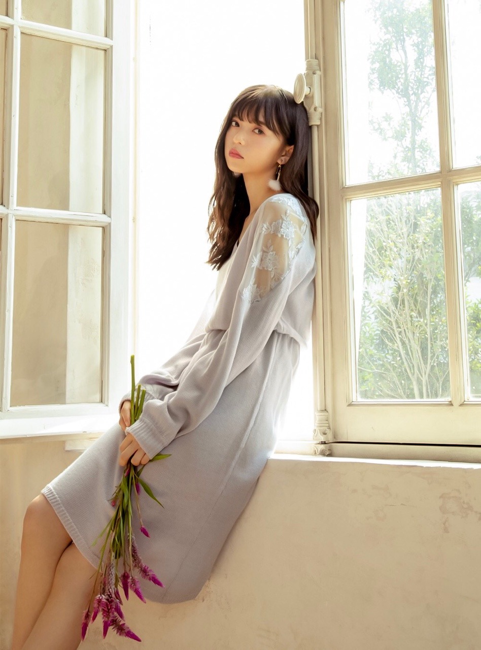 sakagumi46:  乃木坂46 西野七瀬・齋藤飛鳥 / @GRL_official GRL × Asuka