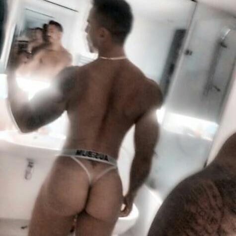 monsieur-gracieux:  $£✖¥: That has got to be the happiest jockstrap in all history. Julio  come to me. 