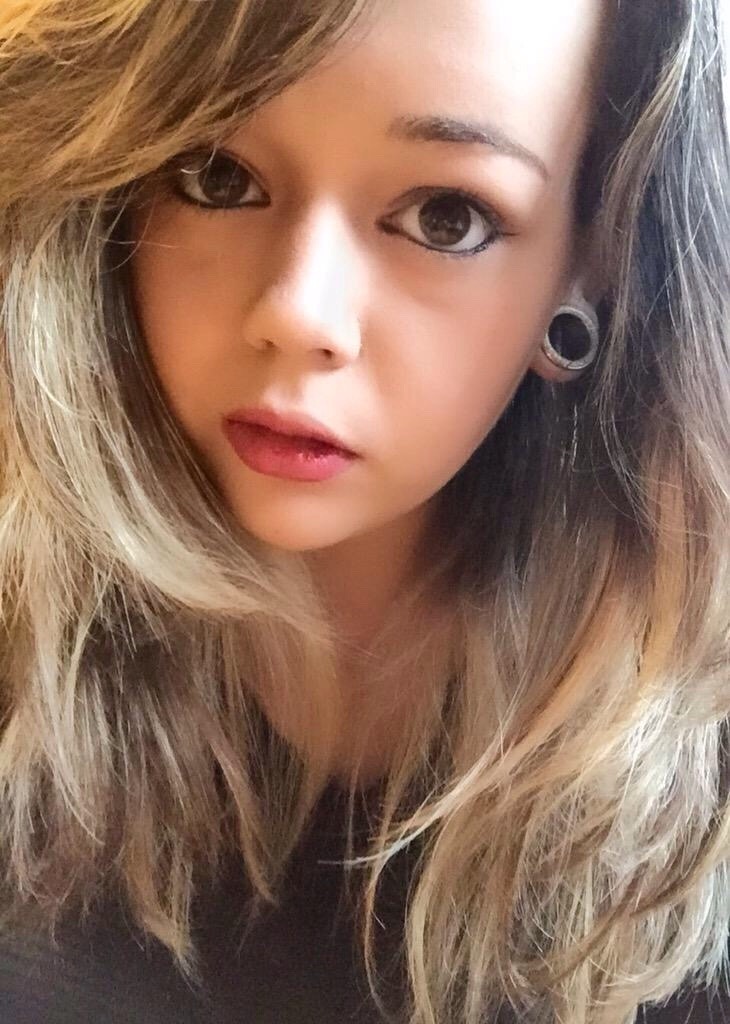 naughtyinkedangel:  emmabloodcrystal:naughtyinkedangel:Hey x  Those eyes! Your looking