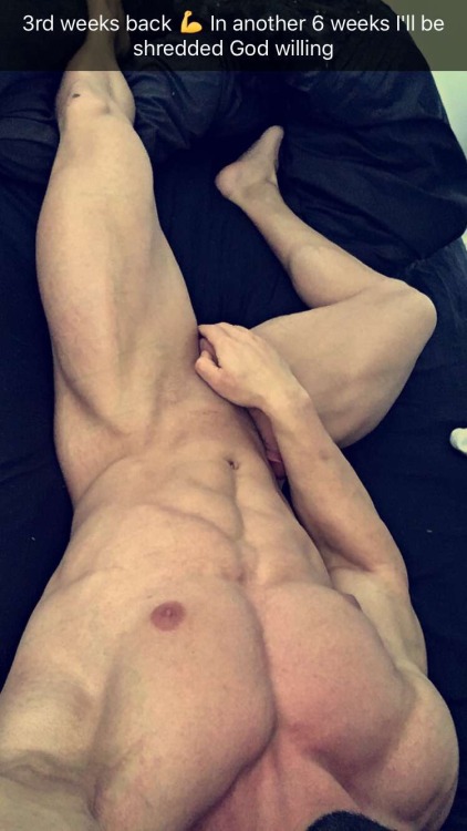 gr8kingofhearts:  😍