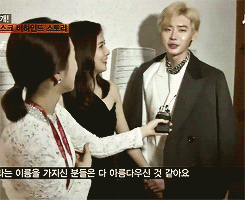 hyunsuks:  kid!jongsuk clinging to boyoung noona (*‿*✿) 