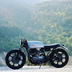 overboldmotorco:  @ssnmb4 -  #skolovranci#kz750