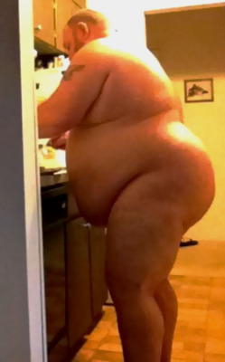 thepotstickr:  adiposexxxl:  never-fat-enough:  fatchasin:  superchubby:  Fat chubby bear  Fucking hot as hell  Oo! :3  One of my favorite photo  Oh my god I would worship every inch of him at all available times forever