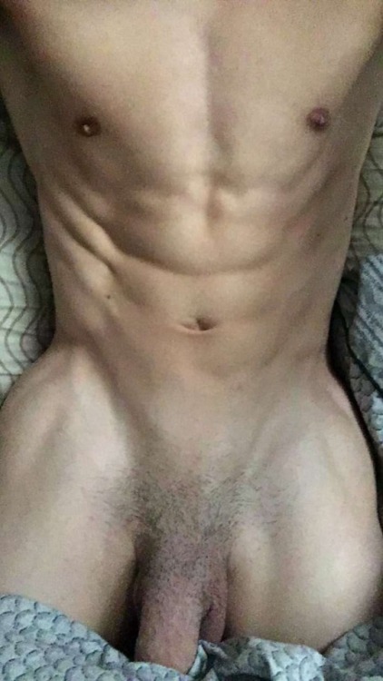 simply808: tindermennude: Kai  Damn 