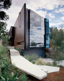 maderadearquitecto:  City Hill House / John Wardle Architects  Wow - never seen this - gorgeous!