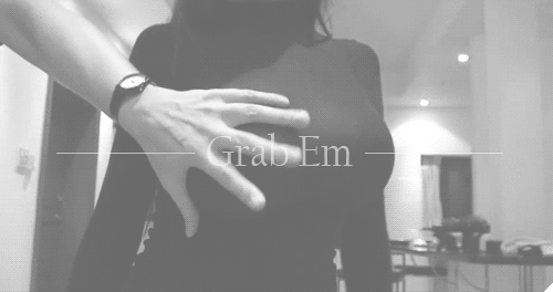 badwickedsoul: thesnakestillmoan:  grab em  SWEEEET 