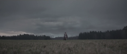 play / iamamiwhoami / dir. robin kempe-bergman;