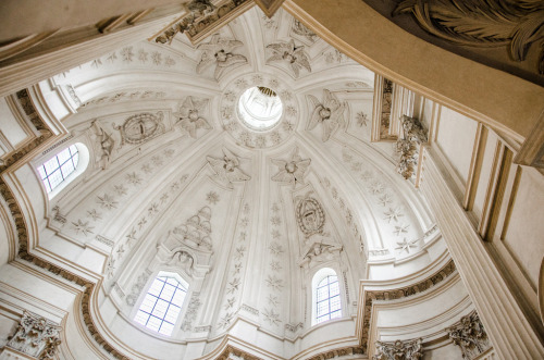 europeanarchitecture:Chiesa di Sant’Ivo alla Sapienza - architect Francesco Borromini, Rome, Italy (by fede_gen88)