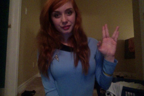 kissmycumcoveredlips:  queen-cumslut:  Made a new Star Trek photo set! www.mygirlfund.com/gingerdoll xoxo  What’s Vulcan for “Yes,please!”