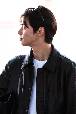 Eunwoo On The Way To Milan Fashion Week