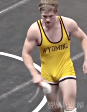 averagedudenextdoor:Wrestler experiencing major shrinkage after physical exertion. And his wrestling
