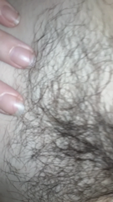 hairypussiesmylove:  More Awesome Pubes HERE