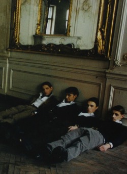 mariacarlabosscono:  &ldquo;The Magnificent Mirage,&rdquo; photographed by Deborah Turbeville for L’Uomo Vogue July 2006 