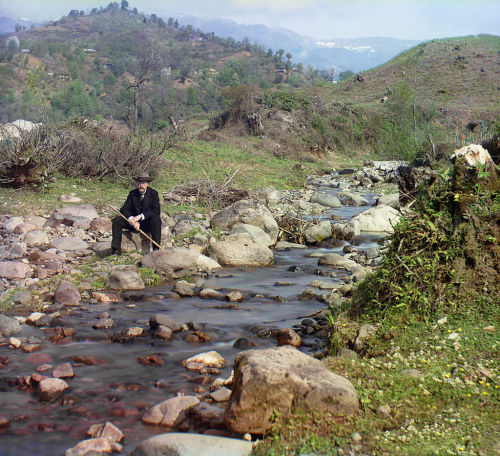 feminismisahatemovement:thebeautyofrussia:Russian Empire color pictures, taken during the 1910s (190