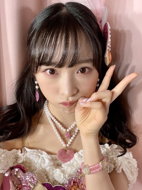 soimort:小栗有以[公式] - Twitter - Fri 31 Dec 2021  大晦日公演 ありがとうございました☺️💖New Year’s Eve stageThank you very much☺️💖 2021年のラストに 劇場公演に立てて嬉しかった〜！For the last time