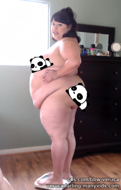 fmcc1: BBW Veruca Darling stuffs, measures, and weighs her sexy body!