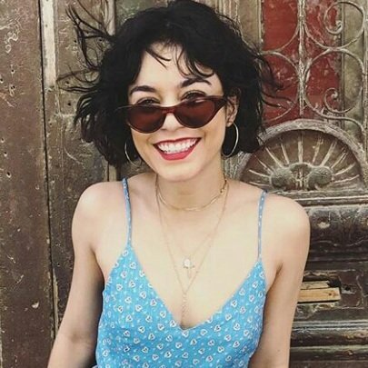 Girls + sunglasses icons ♡• credits to @avgerostark on twitter if you use • like &amp;