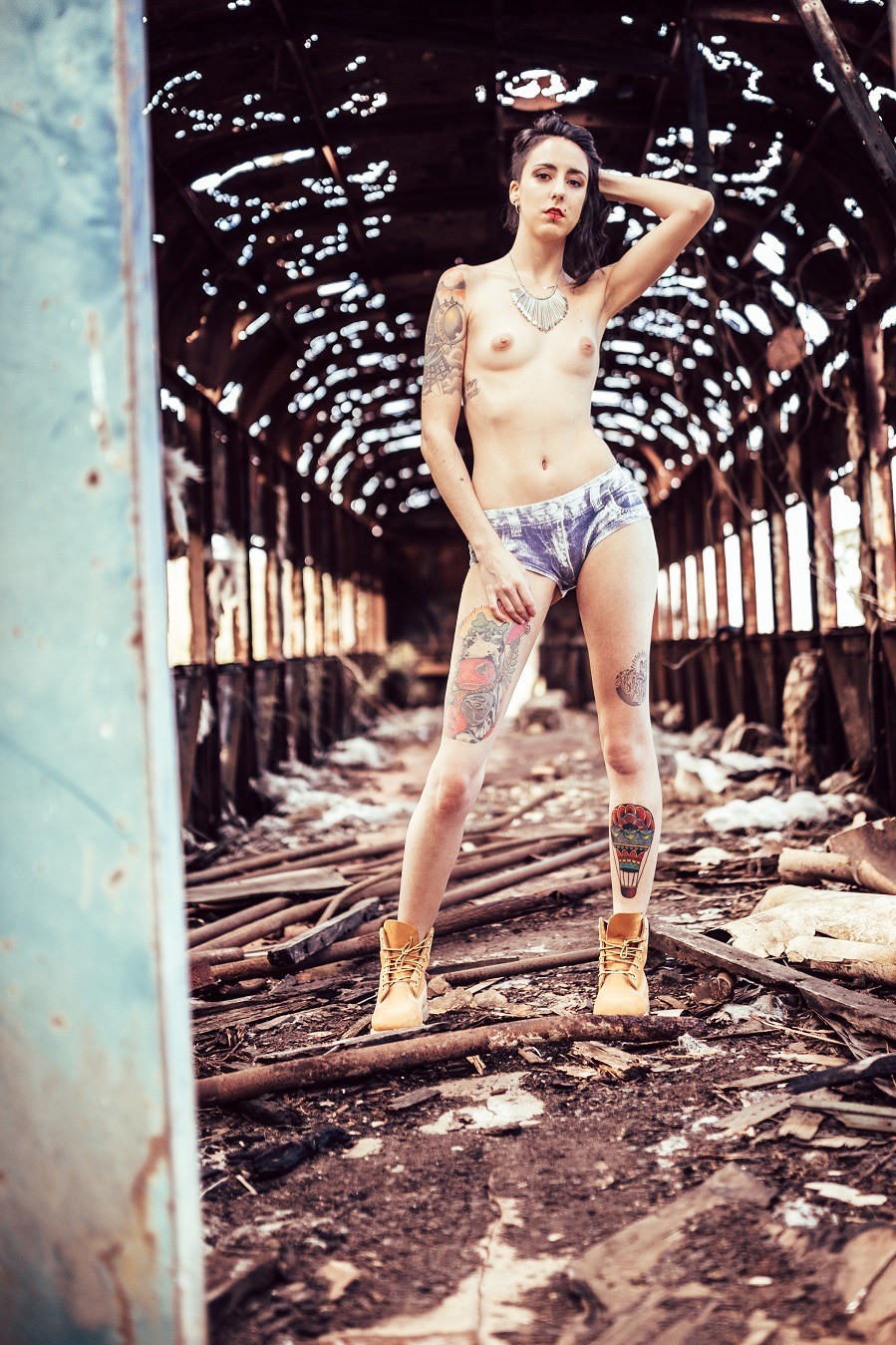 maisondesanges:  Thiana for Suicide GirlsSoul Train