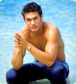 okmdq:  villain-lover:  Jason Momoa as Jason Ioane in Baywatch   honestly my boyfriend