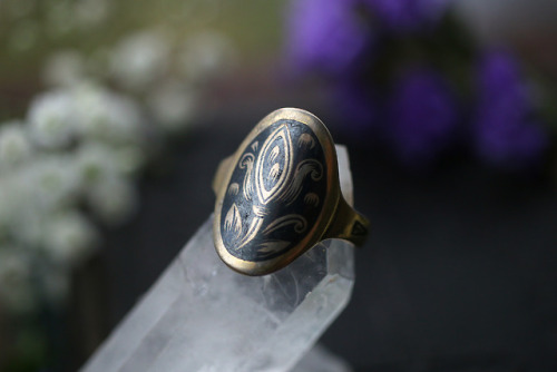 Beautiful old and vintage genuine silver rings with lapis lazuli, amber and probably garnet are avai