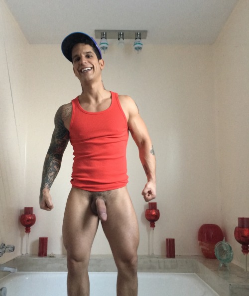 shtevesf:  Pierre Fitch is so delicious 😋