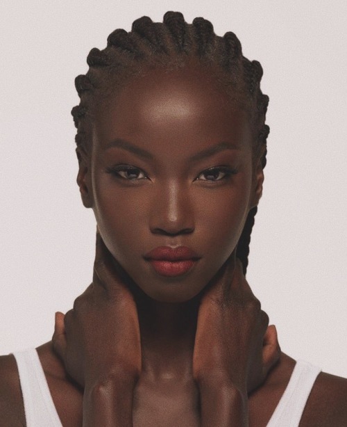I Love How South Sudanese Girls Are Taking Over The Modeling Game!