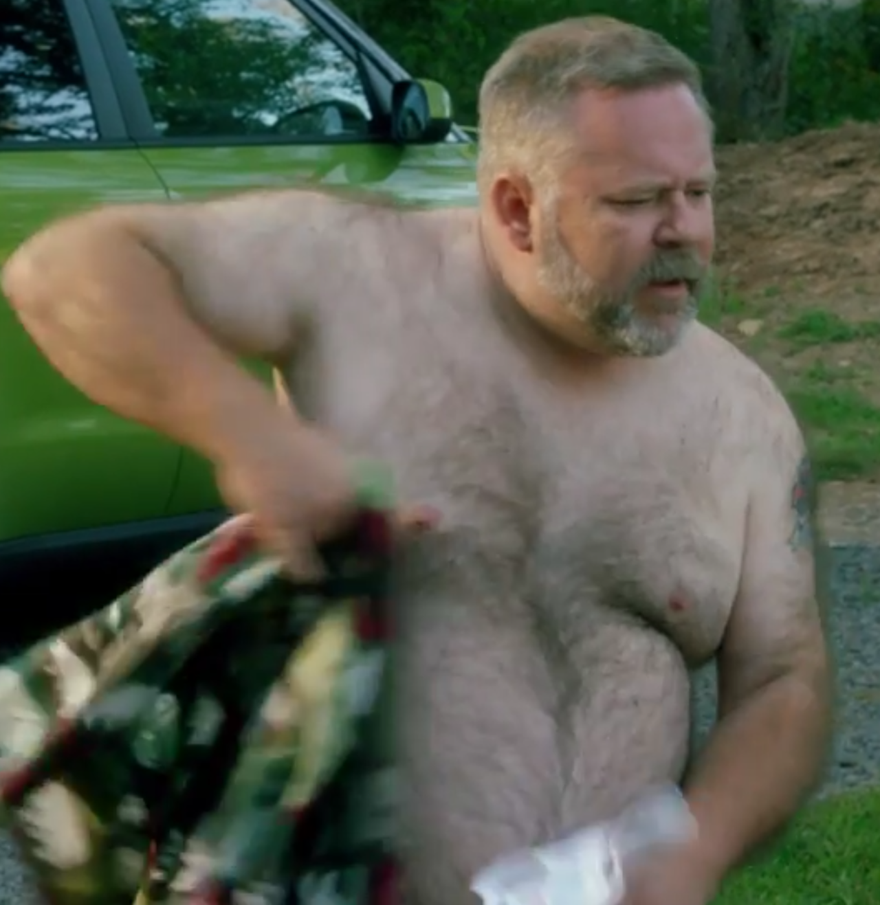 worlok77: Love this Bear… Woof !  Sexy Furry Man.   Tim Hooper, one of the hottest