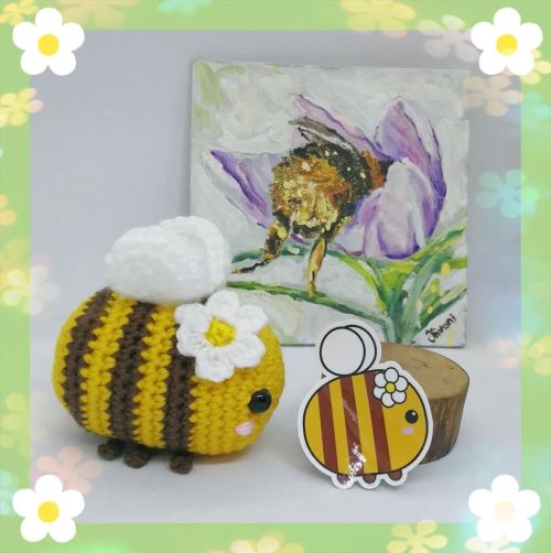 yarnitbunny: Summer Bee plushie for an order. Thank for loving my Summer Bee •́ ‿ ,•̀I feel like S