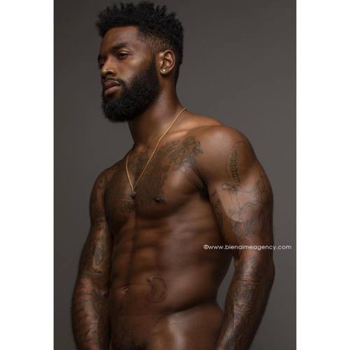 thickchocolatecity:  Follow http://thickchocolatecity.tumblr.com for more!