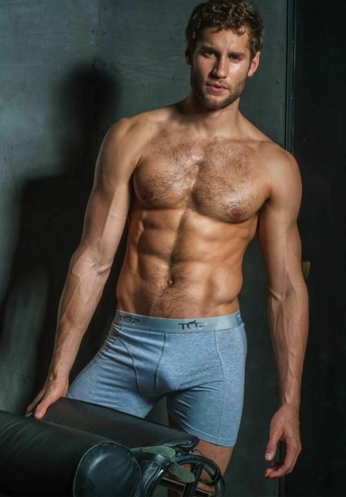 Of Twinks and Men