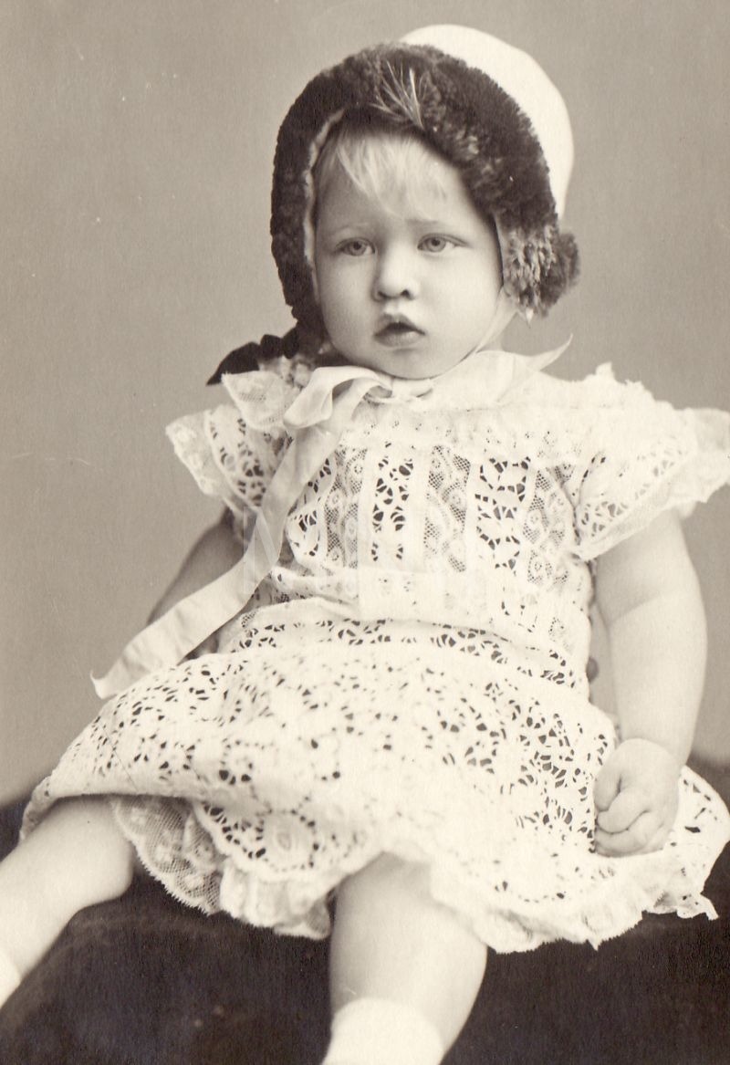 ella-indigo (Prince Carol of Romania (1893-1953) in 1894.)