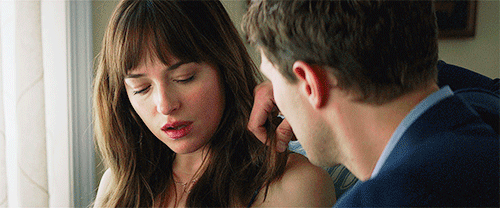 jamiedornaniseverything:He plays with her hair (Fsog | Fsf Parallels)