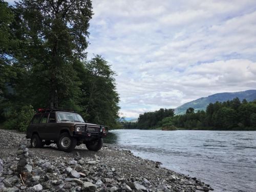 1985zcar:  Completed the Cascade Loop between yesterday and today. Something I’ve wanted to do for a long time. Did roughly 400 or so miles. Longest trip I’ve done in the truck so far, and it didn’t miss a beat.