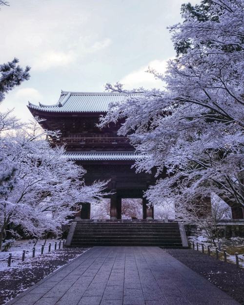  Nanzen-ji Templealojapan.com
