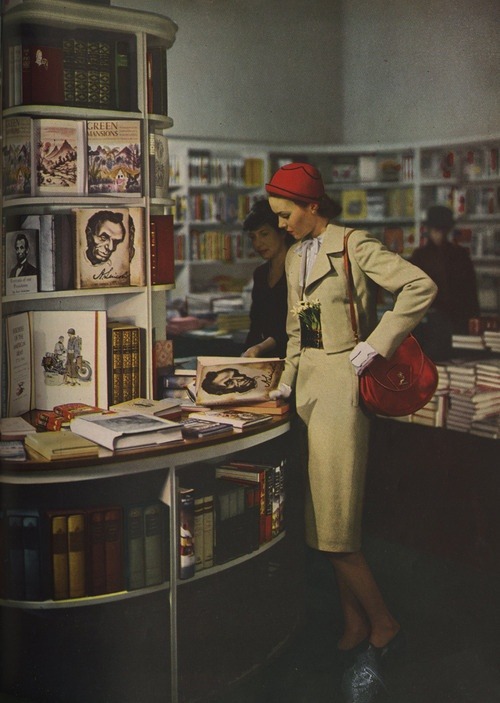 artfulfashion:Photograph by George Hoyningen-Huene for Harper’s Bazaar, March 1944