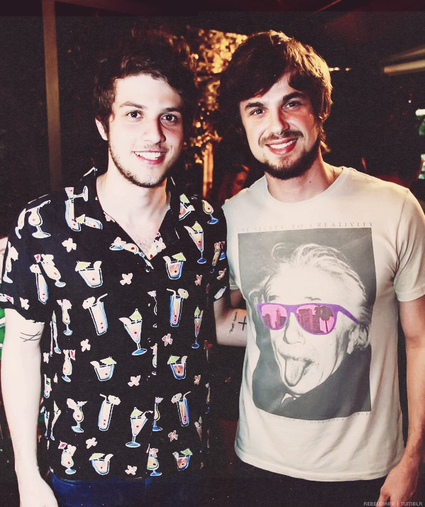 rebeldiabb:  @ChayLeao @danielerthal   