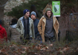 direct-news:  ALBUM - Harry Styles walking in Central Park. 17/12 