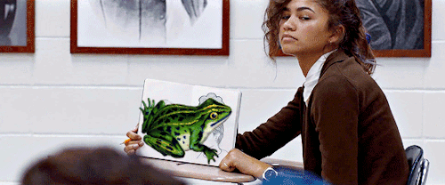 spideychelle-romanogers:stylishirish:she knowsI CAN’T HANDLE THIS