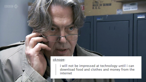stanleykubric:the thick of it + tumblr text posts